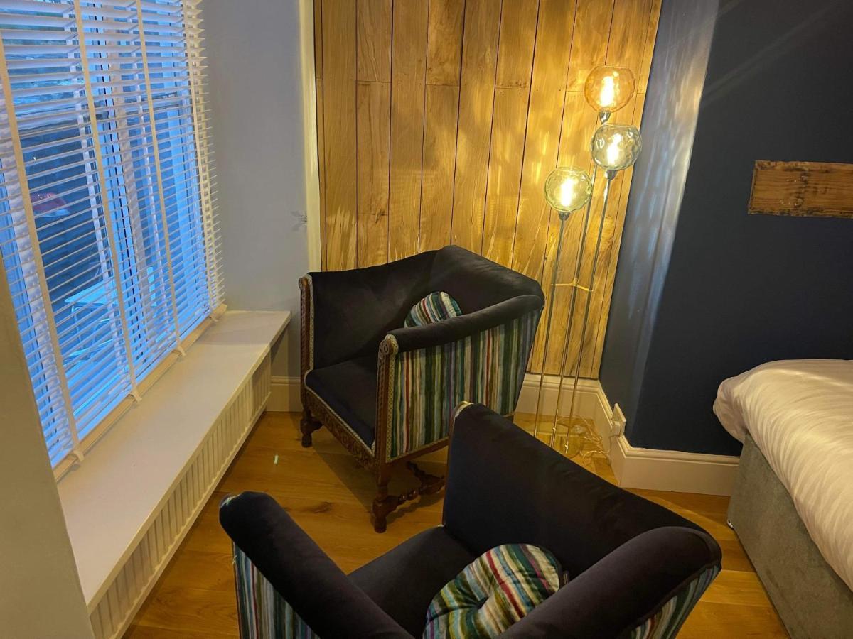 Arosfa Harbourside Guesthouse أبيريرون المظهر الخارجي الصورة
