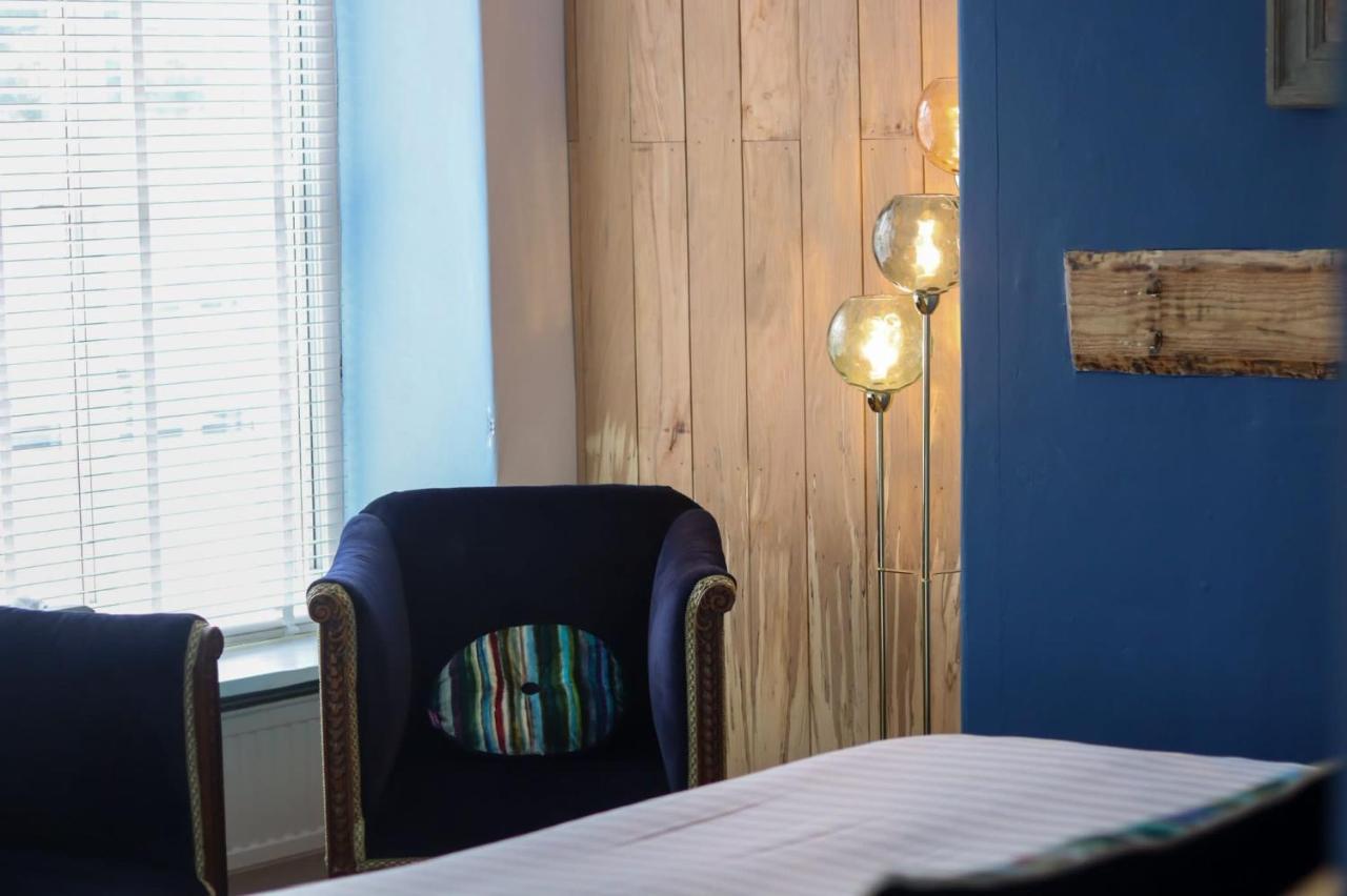 Arosfa Harbourside Guesthouse أبيريرون المظهر الخارجي الصورة