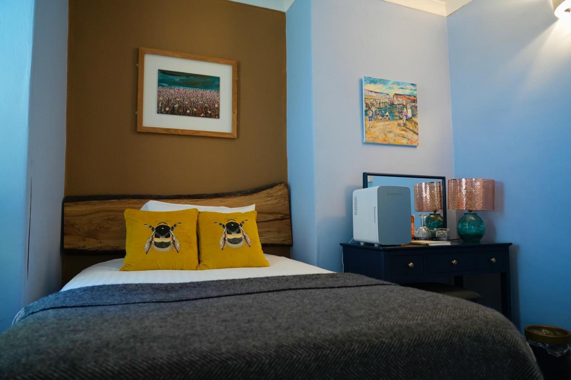 Arosfa Harbourside Guesthouse أبيريرون المظهر الخارجي الصورة