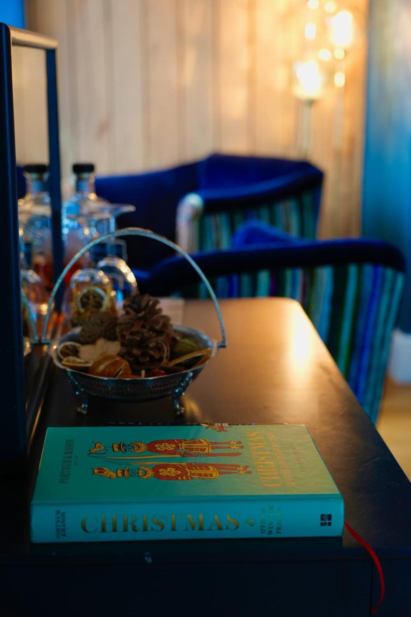 Arosfa Harbourside Guesthouse أبيريرون المظهر الخارجي الصورة